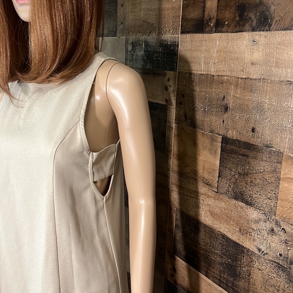 🟠Women’s Abercrombie & Fitch Open Sided Dress - Picture 5 of 16